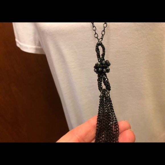 black chain with dark blue faceted beads and black tassel - Picture 2 of 7